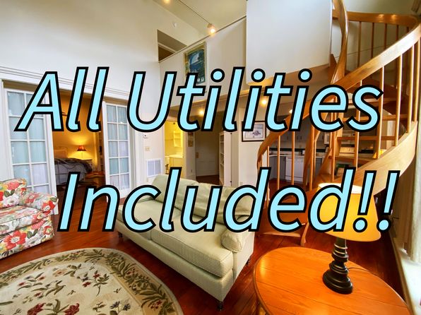 27 N Augusta St APT 1