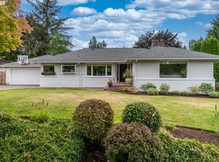 8380 SW Crestwood Ln, Portland, OR 97225