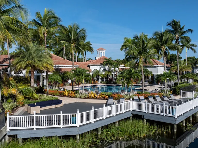 Polo Lakes — Photo 10