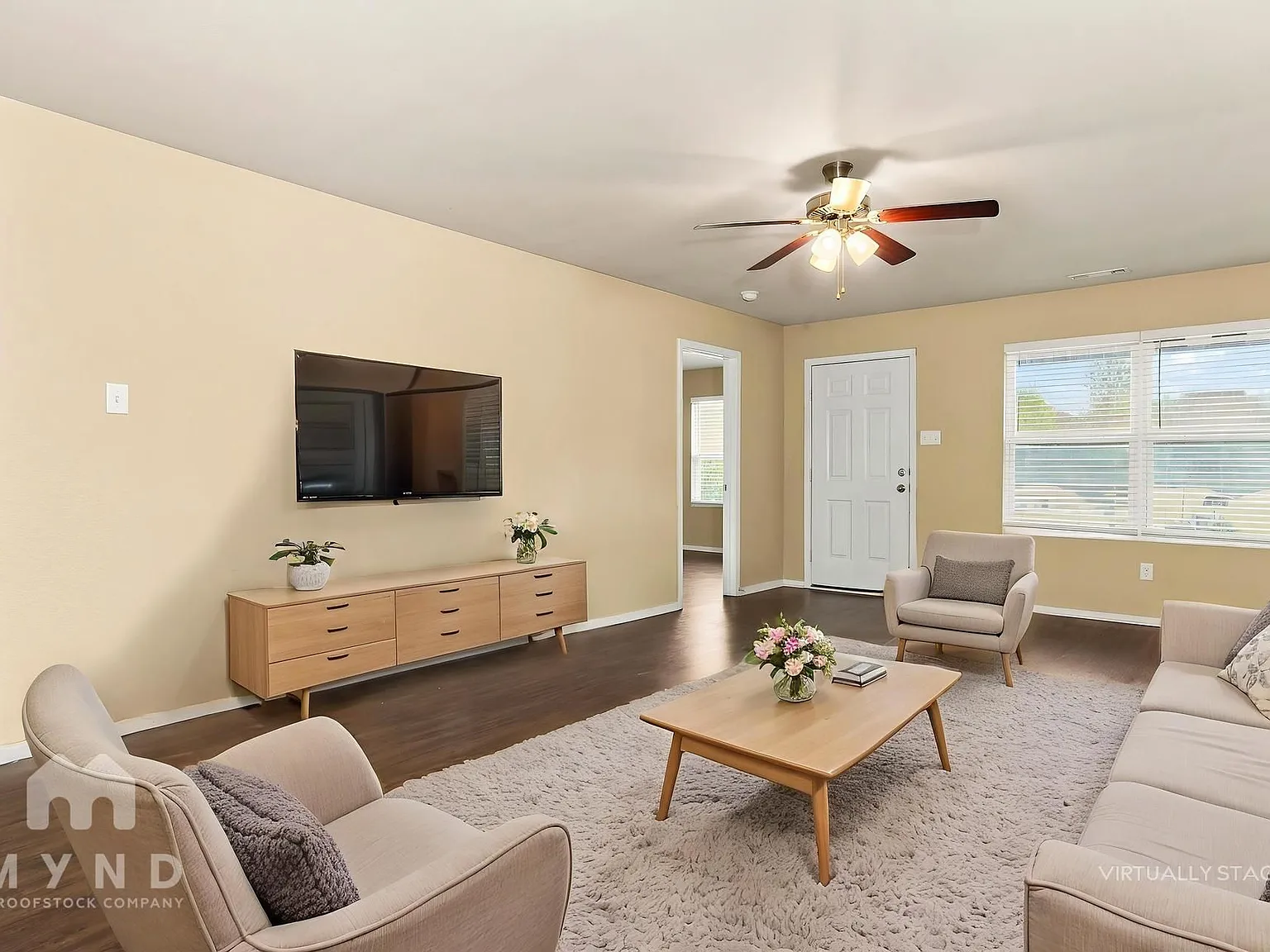 5 bed, 3.5 bath, 3650 sqft, $3,225 — Photo 2