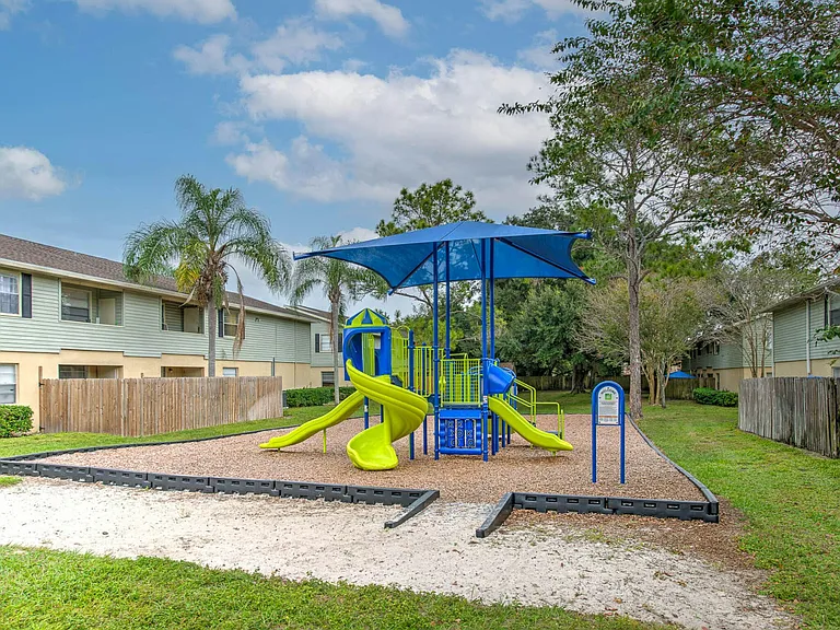 230 Berry Tree Pl — Photo 29