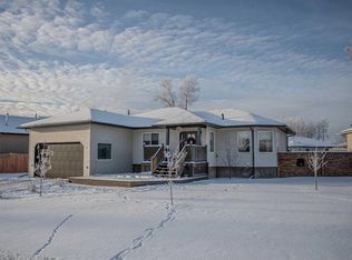 4 E Blackspruce Dr, High Level, AB T0H1Z0
