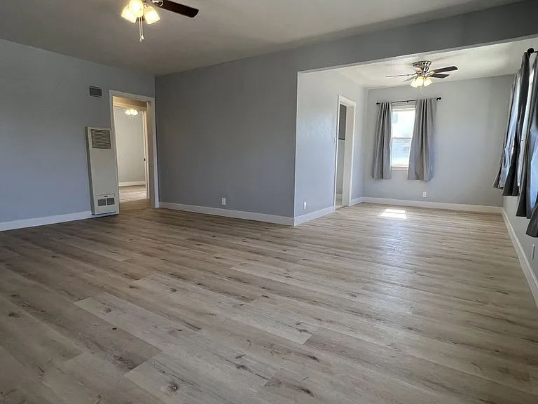 938 Temple Ave #1 — Photo 18