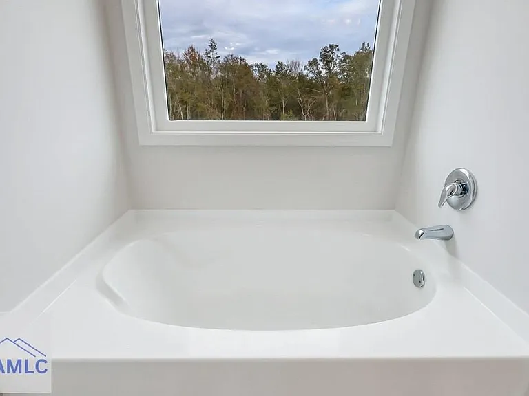 64 Brandonwood Rd — Photo 31