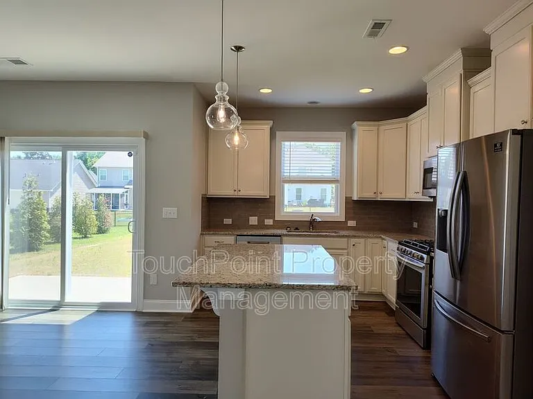 170 Pine Eagle Dr — Photo 7