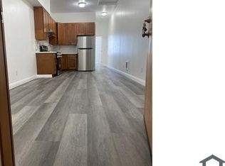 611 E 12th St #306, Oakland, CA 94606