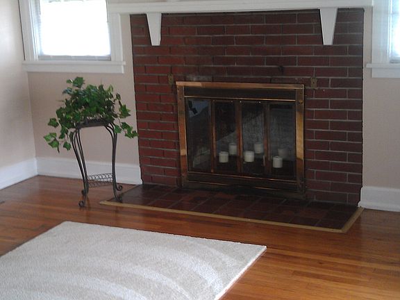 2nd image of 860 W. Bald Eagle St
