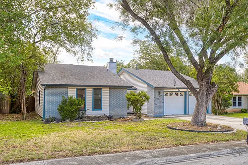 7254 Flaming Forest St Photo 1
