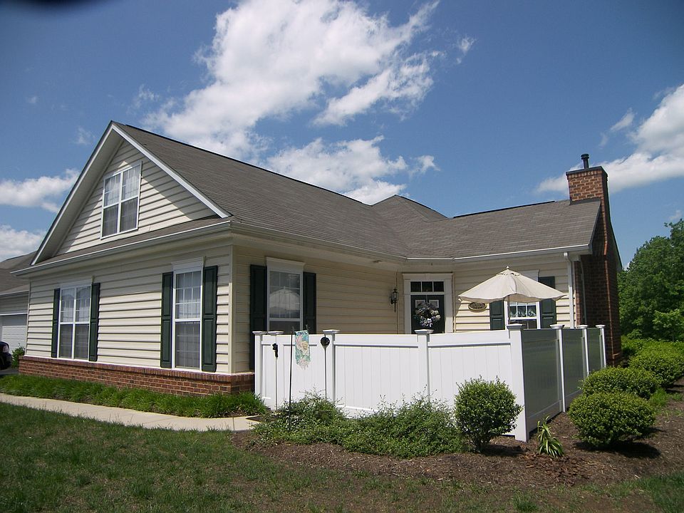 1st image of 6313 Autumn Leaf Cir