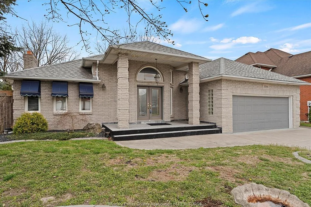 Building Photo - 3566 Whiteside Dr