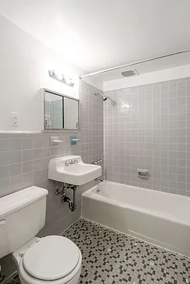 Rented by Town Residential | media 6