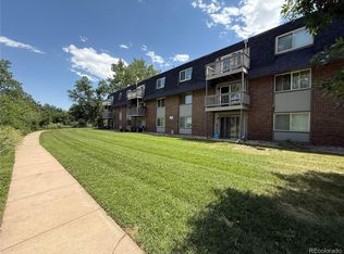309 E Highline Cir APT 102, Centennial, CO 80122