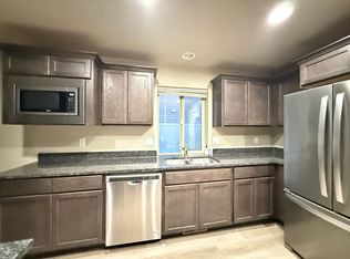 2327 NW Eucalyptus Dr, Hermiston, OR 97838
