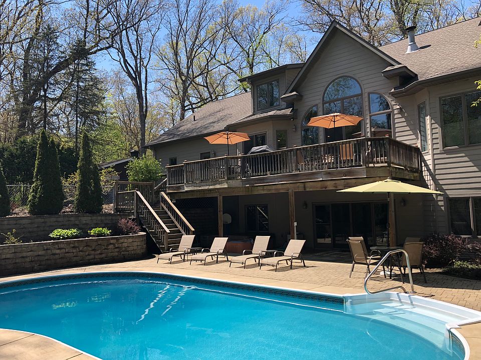 1st image of 14448 Spring Creek Dr