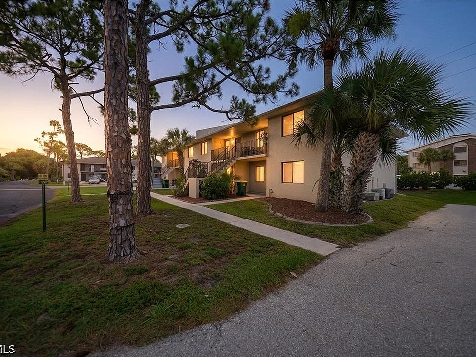 1st image of 22523 Westchester Blvd Unit 203E