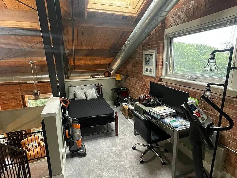 26 Ontario St #327 — Photo 11
