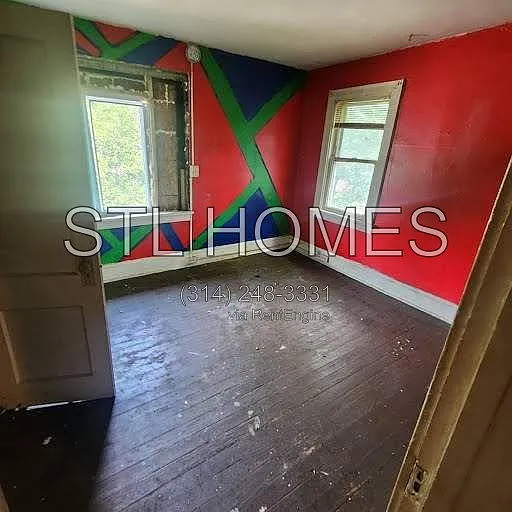 3 bed, 2.0 bath, 1596 sqft, $895 — Photo 3