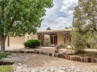 1507 Camino Ecuestre NW, Albuquerque, NM 87107