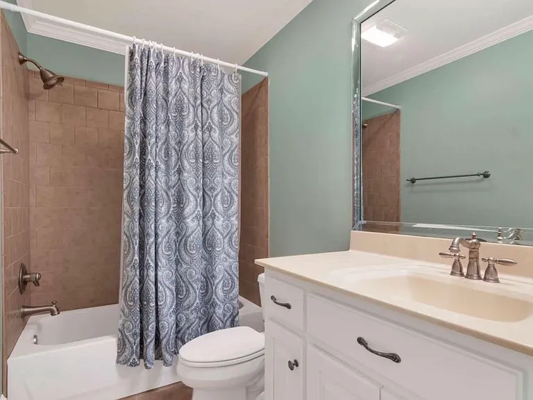 6715 Grand Marina Cir — Photo 30