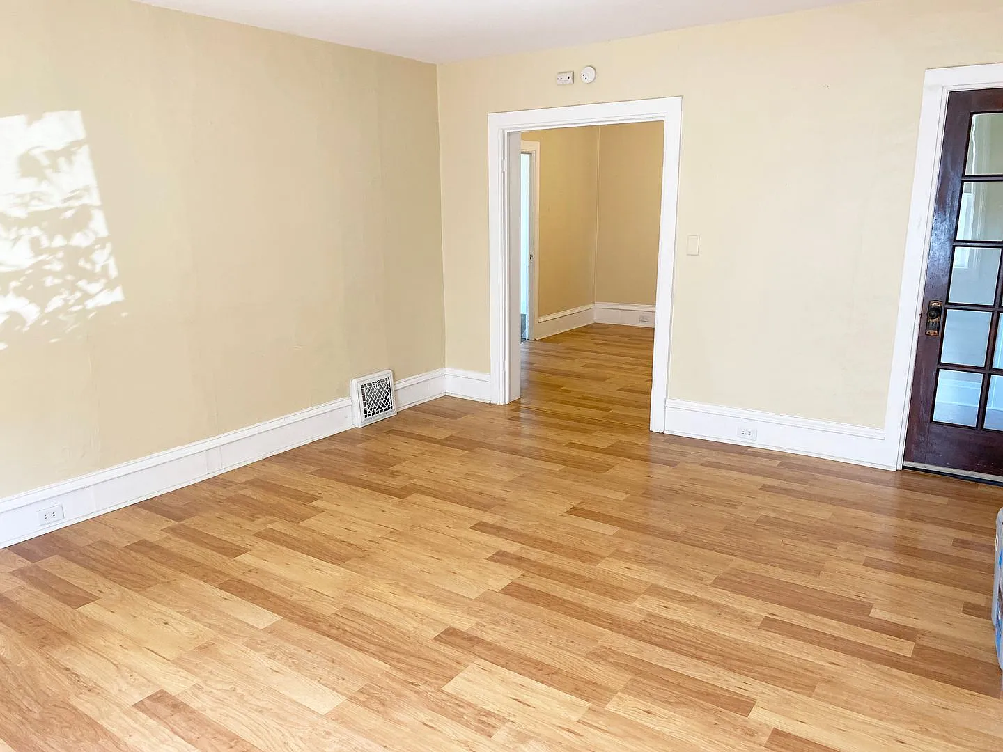 810 Steuben St — Photo 3
