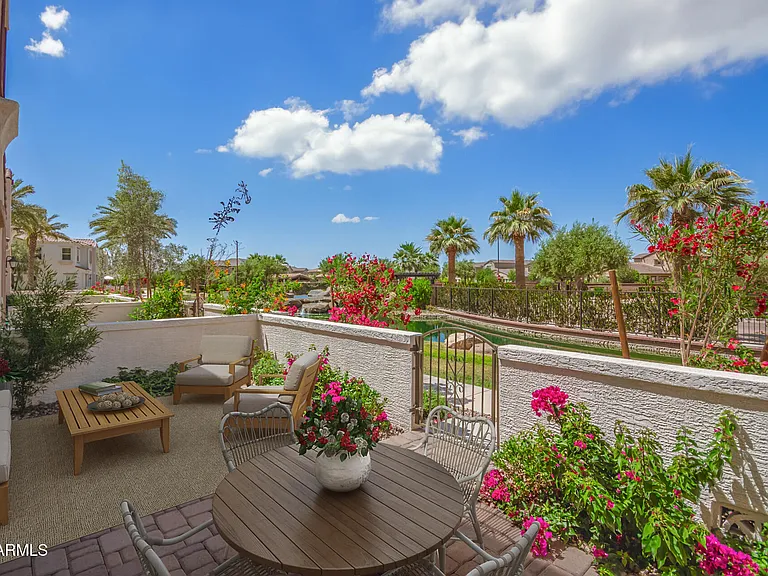 4077 S Sabrina Dr #5 — Photo 4