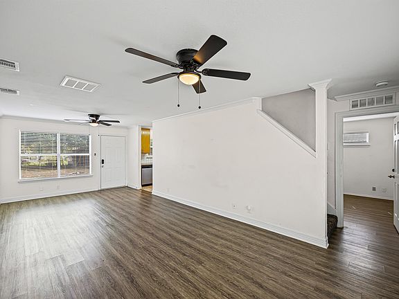 5th image of 300 Blackson Ave