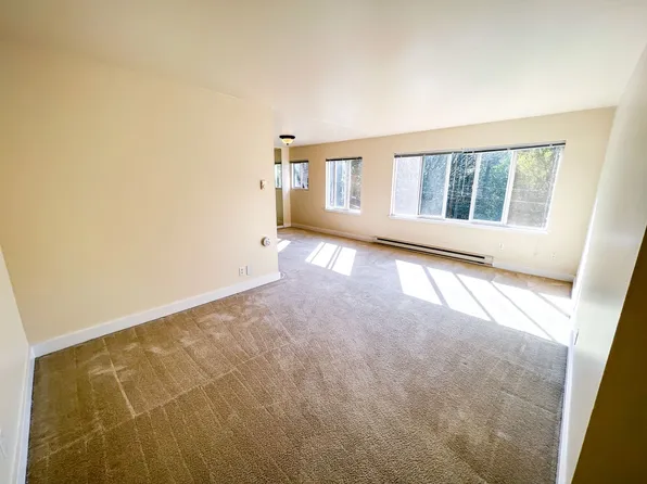 Langston Manor, 424 19th Ave E APT 305, Seattle, WA 98112