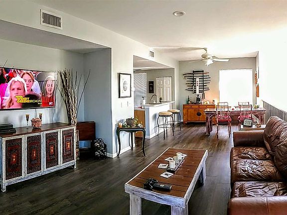 5th image of 4005 Grande Vista Blvd APT 101