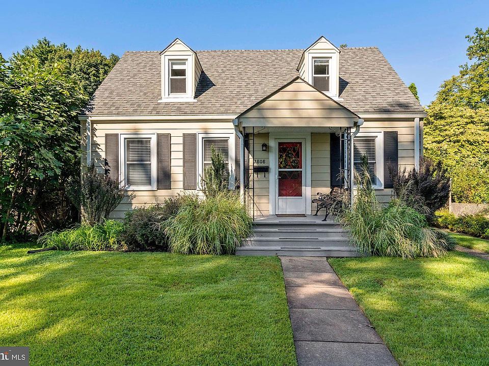 1st image of 2808 Winchester Way