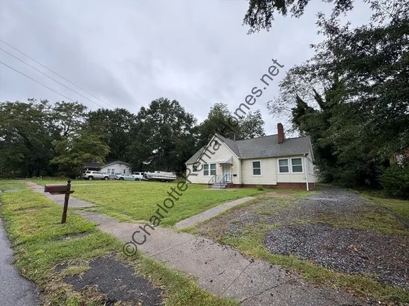 614 W Graham St, Shelby, NC 28150