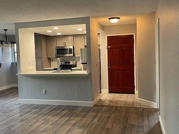 3rd image of 34612 Pueblo Ter