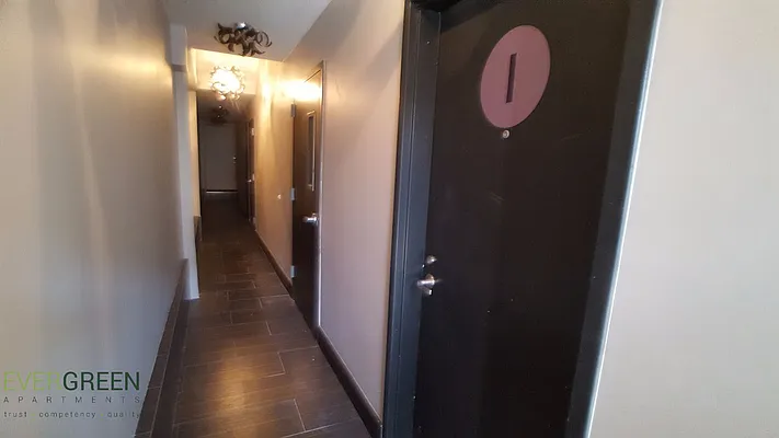 Rented by Evergreen Apartments BK | media 20