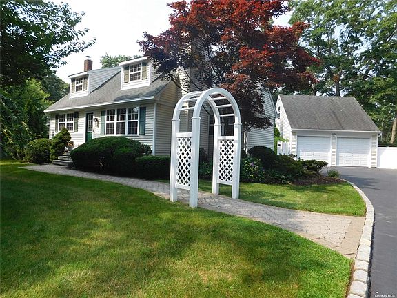 3rd image of 50 Hillside Ave