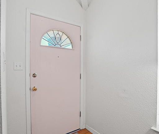2nd image of 3222 Arrambide St