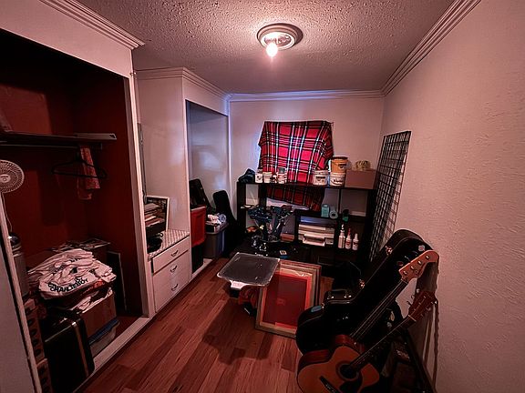 5th image of 614-616 Clinton St #614
