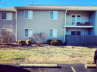 4300 Wisteria Landing Cir UNIT 101, Louisville, KY 40218