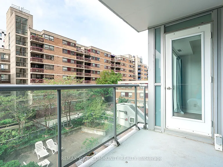 96 Saint Patrick St #501 — Photo 11