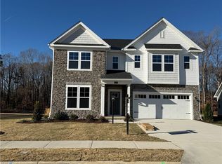 1410 Wharf Hill Dr, Smithfield, VA 23430