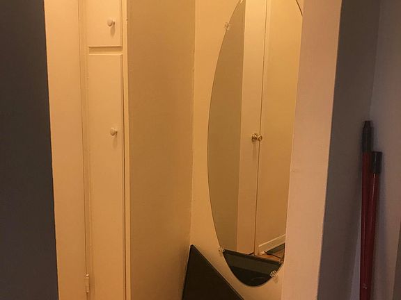 dressing area