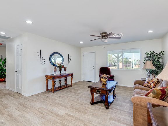 4th image of 4535 W Crittenden Ln