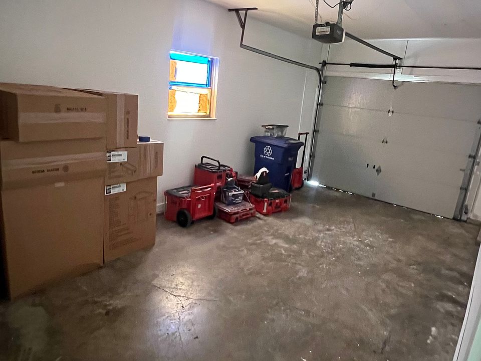 1st image of 5786 Applebrook Ct #5784