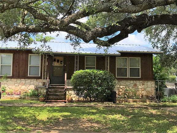 2nd image of 320 Songwood Dr