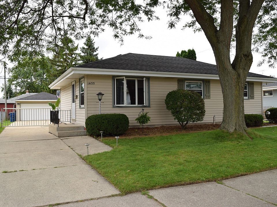 1st image of 1455 Cedar Creek St