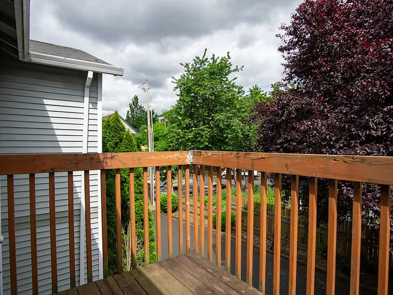 130 SE 105th Ave #C2 — Photo 8
