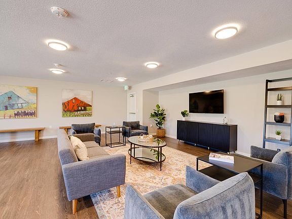 3rd image of 5409 NW Johnston Dr #4640047