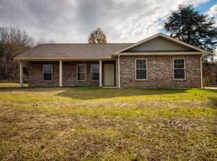 2644 Lynn Ridge Cir, Lynnville, IN 47619