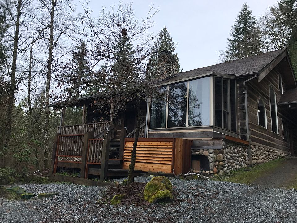 1st image of 21515 198th Ave E