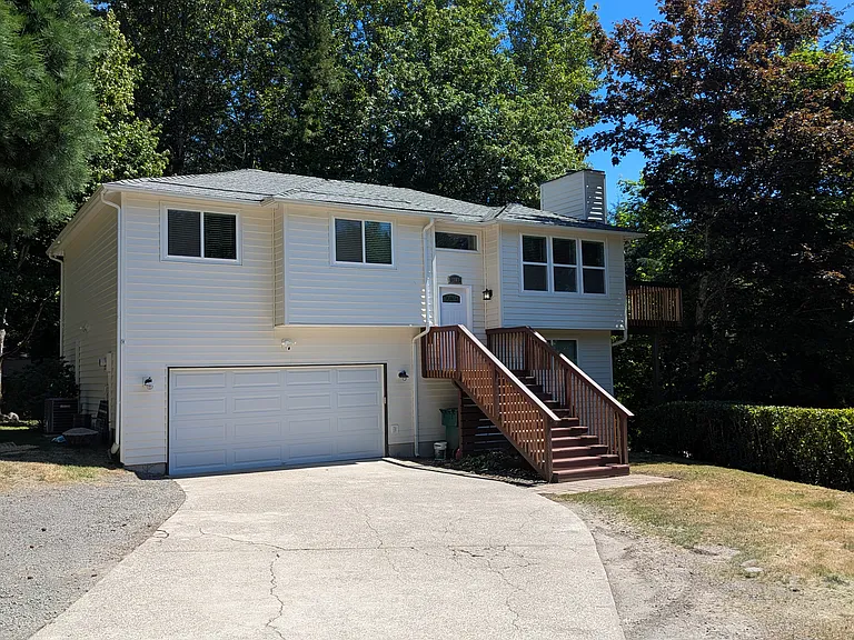 1107 NW Springer Way — Photo 45