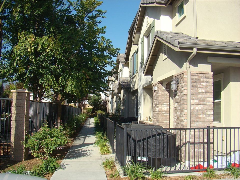 1st image of 1085 Sydney Ct