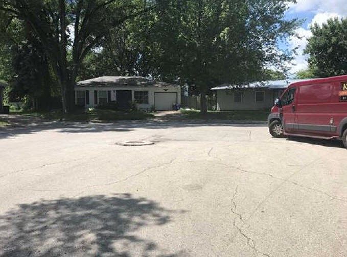 2nd image of 2931 Cameron Ave
